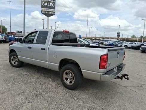 Used 2008 Dodge Ram 1500 Truck SLT w/ Trailer Tow Group RWD image 3