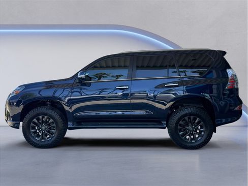 Used 2021 Lexus GX 460 Premium w/ Premium Package AWD/4WD image 3