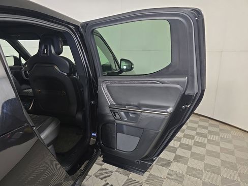 Used 2022 Rivian R1T Launch Edition image 19