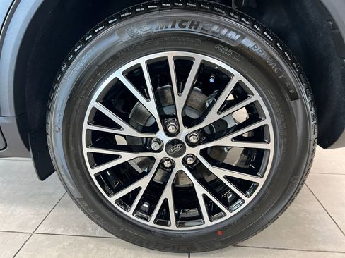 New 2026 Ford Escape PHEV w/ PHEV Premium Package image 51