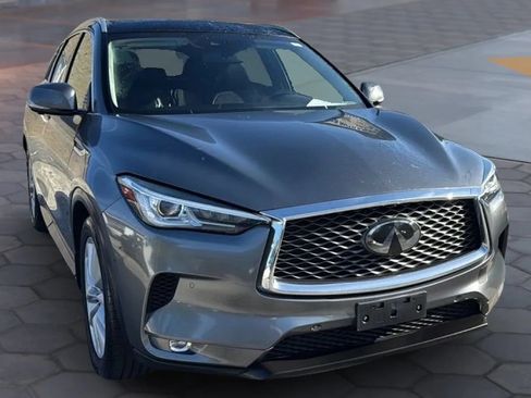 Used 2019 INFINITI QX50 Essential w/ Premium Heat Package AWD/4WD image 18