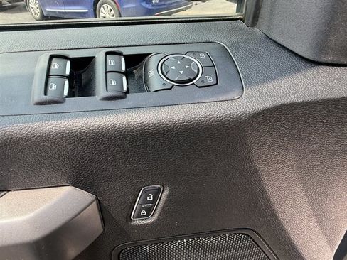 Used 2018 Ford F150 XLT w/ Equipment Group 302A Luxury AWD/4WD image 12