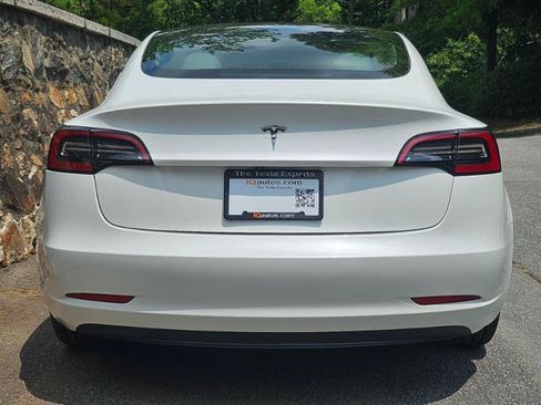 Used 2023 Tesla Model 3 Standard Range RWD image 8