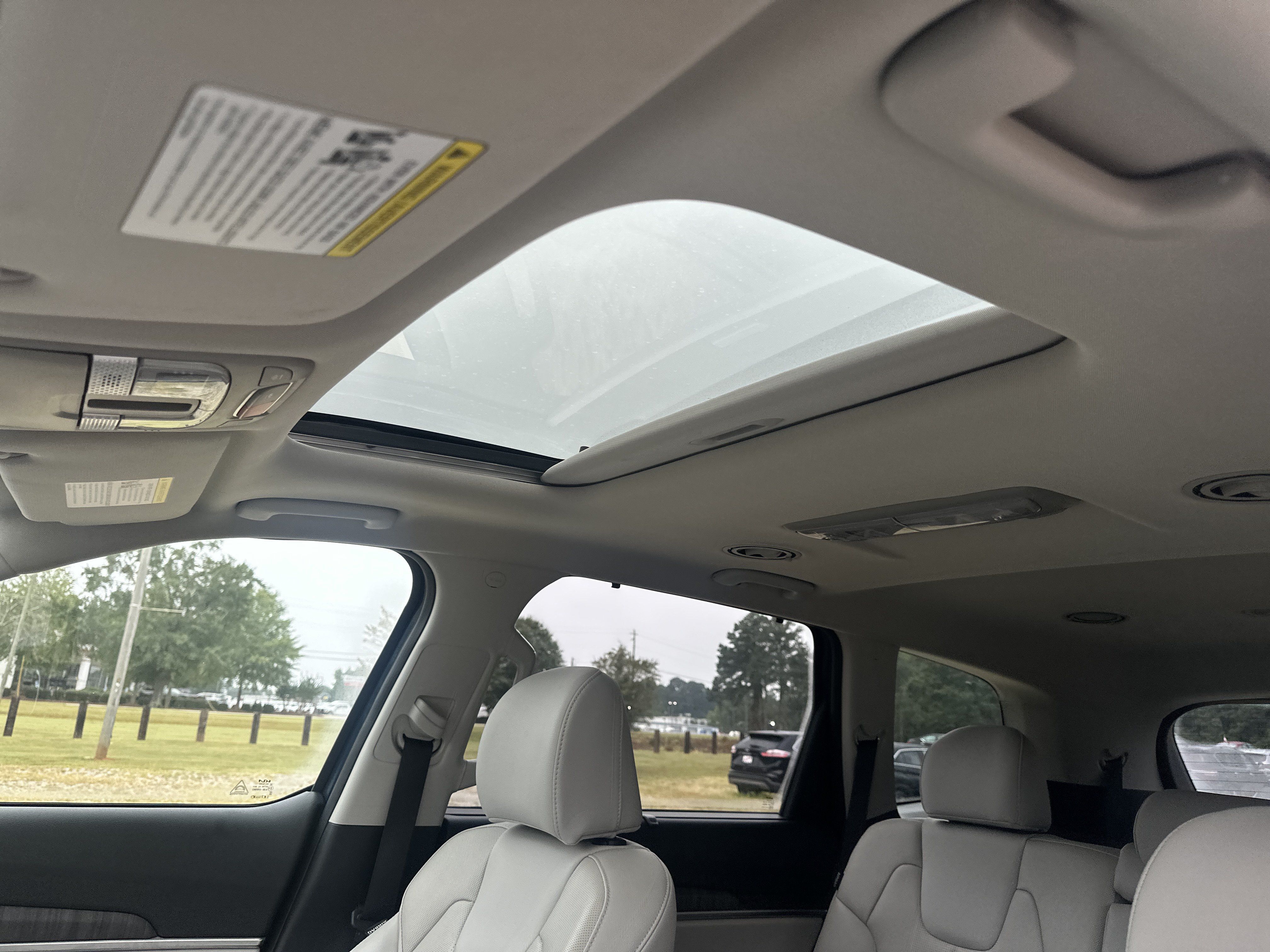 Used 2024 Kia Telluride EX FWD image 31