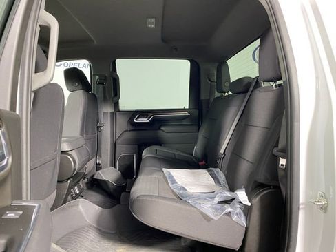Certified 2025 Chevrolet Silverado 2500 LT AWD/4WD image 26