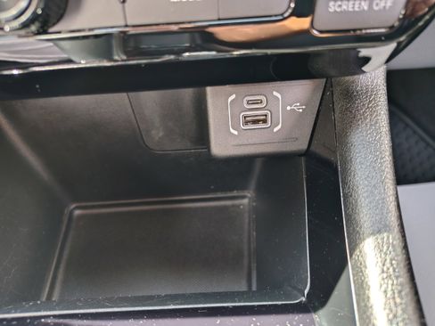 Certified 2024 Jeep Compass Trailhawk w/ Trailhawk Convenience Group image 33