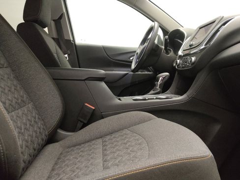 Used 2022 Chevrolet Equinox LT FWD image 21