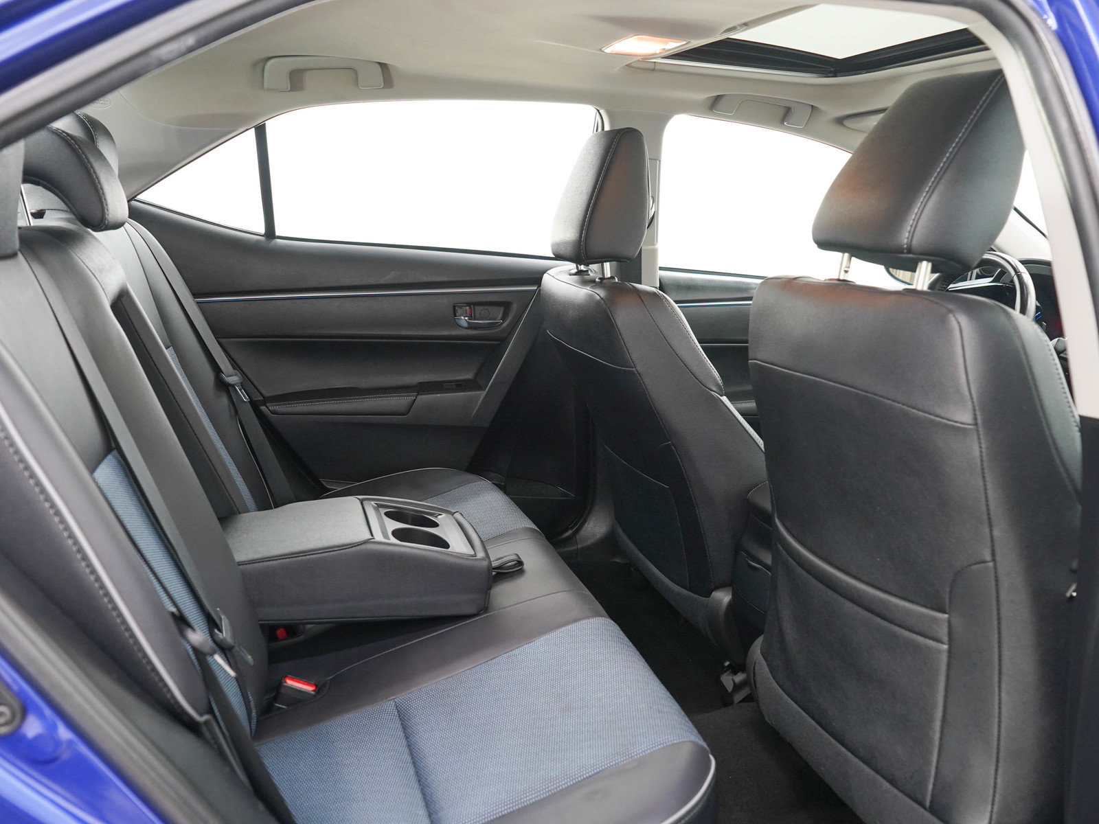 Used 2016 Toyota Corolla S FWD image 12