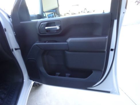 New 2026 GMC Sierra 2500 Pro w/ Convenience Package AWD/4WD image 28