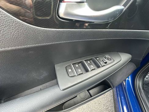 Used 2024 Kia Forte GT-Line image 15