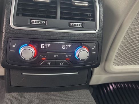 Used 2016 Audi S6 Prestige w/ Prestige Package image 16