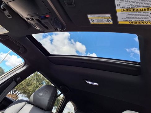 Certified 2025 Subaru Outback Wilderness image 5