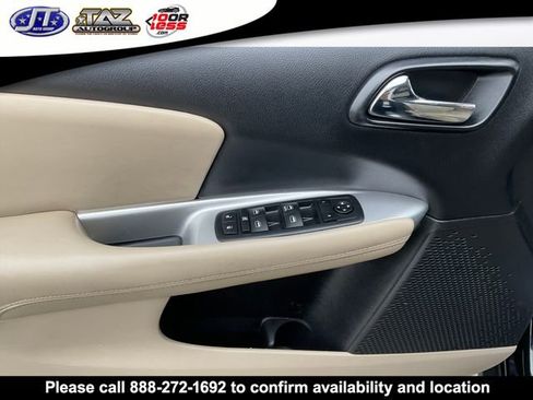 Used 2016 Dodge Journey SXT image 12