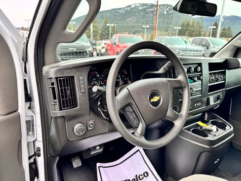 Used 2024 Chevrolet Express 3500 LT w/ LT Preferred Equipment Group image 9