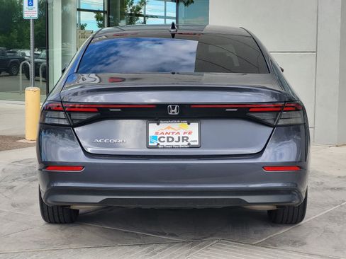 Used 2023 Honda Accord EX image 6