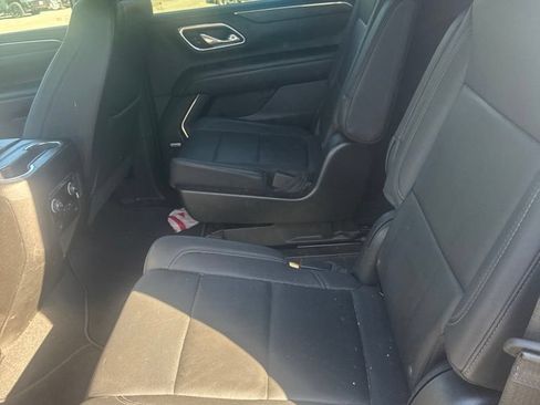 Used 2023 Chevrolet Tahoe LT AWD/4WD image 17