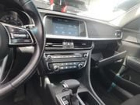 Used 2020 Kia Optima S w/ Paint Protection Package FWD image 6