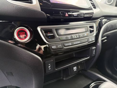 Used 2019 Honda Ridgeline RTL-E image 32