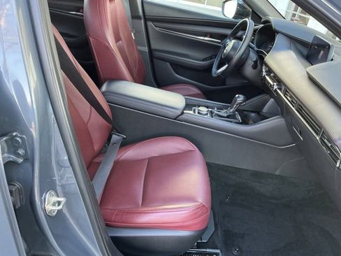 Used 2024 MAZDA MAZDA3 s image 21