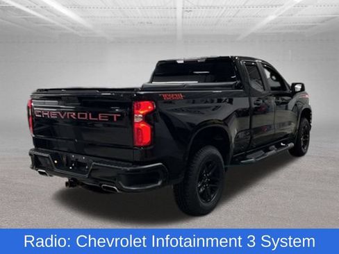 Used 2019 Chevrolet Silverado 1500 Custom Trail Boss w/ Custom Convenience Package AWD/4WD image 10