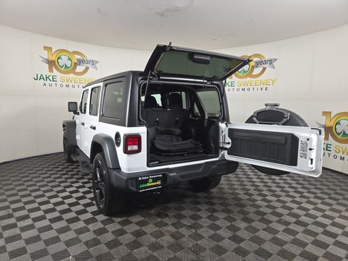 Used 2023 Jeep Wrangler Unlimited Sport AWD/4WD image 33