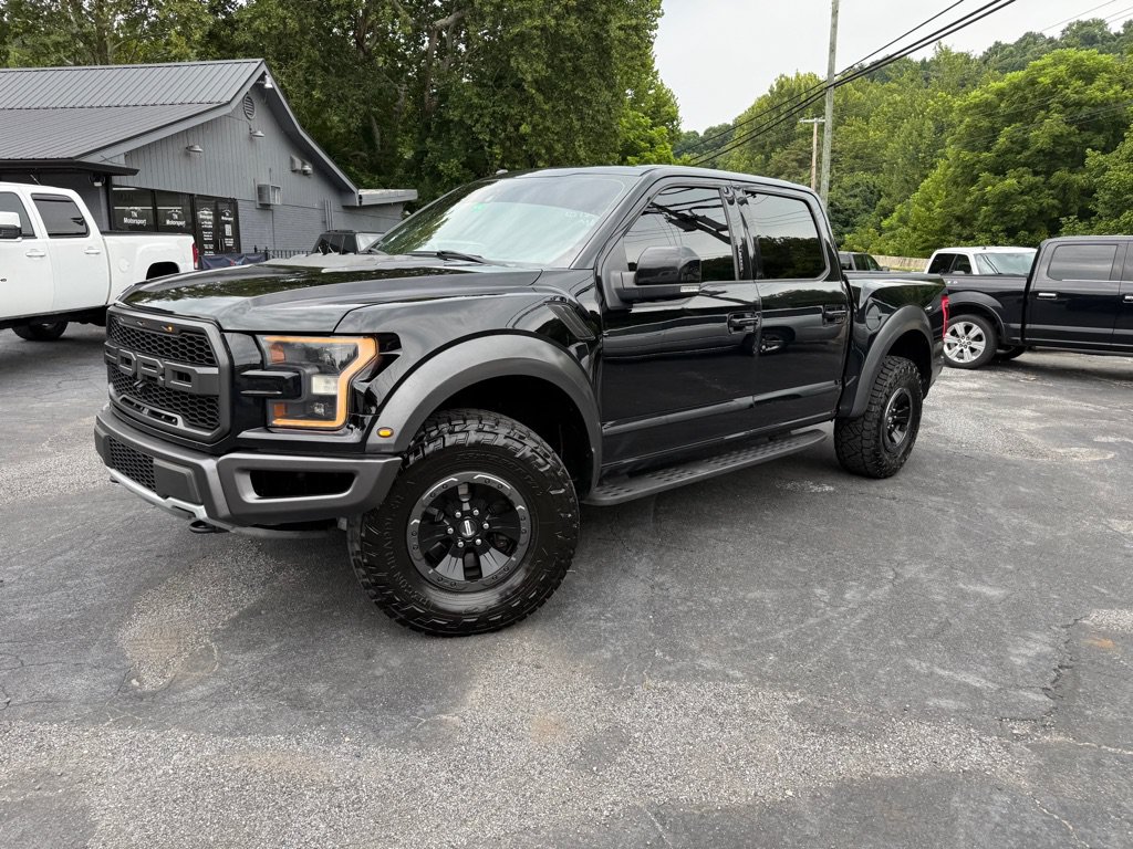 Used 2017 Ford F150 Raptor w/ Equipment Group 802A Luxury AWD/4WD image 29