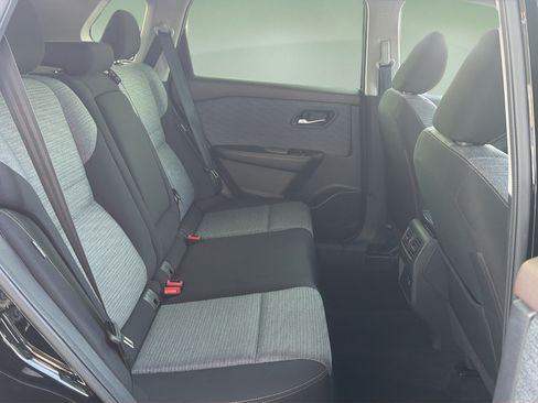 Certified 2023 Nissan Rogue SV AWD/4WD image 14