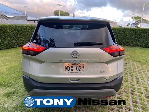 Used 2023 Nissan Rogue SV FWD image 24