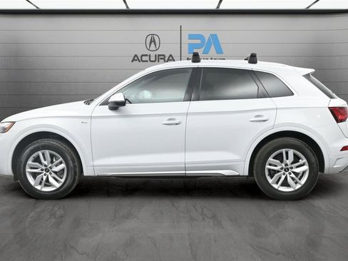Used 2023 Audi Q5 2.0T Premium w/ Convenience Package image 23