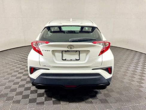 Used 2018 Toyota C-HR XLE FWD image 13