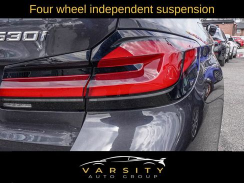 Used 2022 BMW 530i w/ M Sport Package image 36