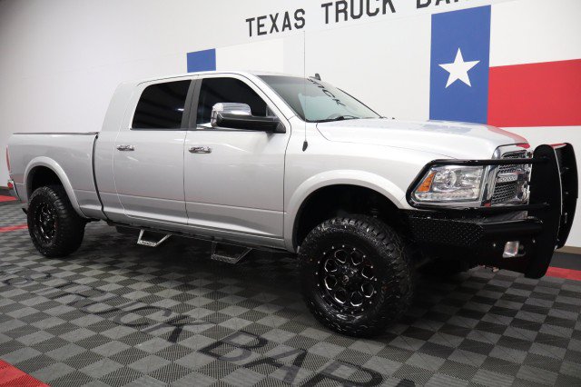 Used 2016 RAM 2500 Laramie w/ Protection Group AWD/4WD image 15