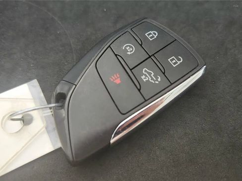 Used 2023 Chevrolet Silverado 1500 LT image 21