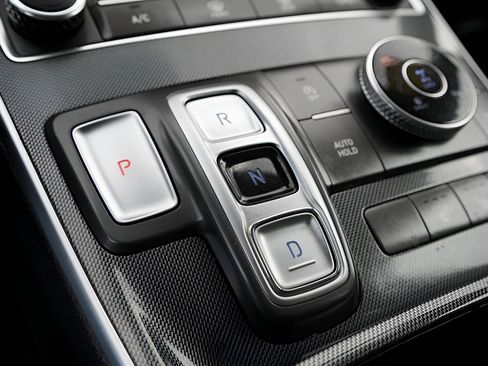 Certified 2021 Hyundai Santa Fe SEL AWD/4WD image 29