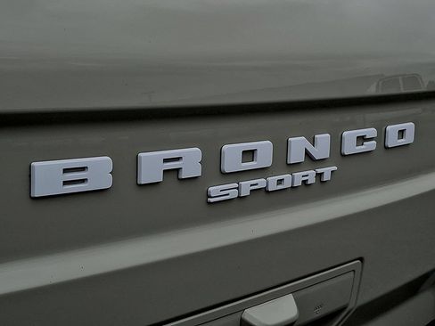 Used 2025 Ford Bronco Sport Badlands w/ Badlands Tech Package AWD/4WD image 30