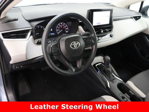 Used 2024 Toyota Corolla LE image 13