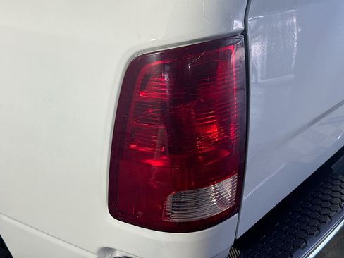 Used 2017 RAM 2500 Tradesman w/ Chrome Appearance Group image 34