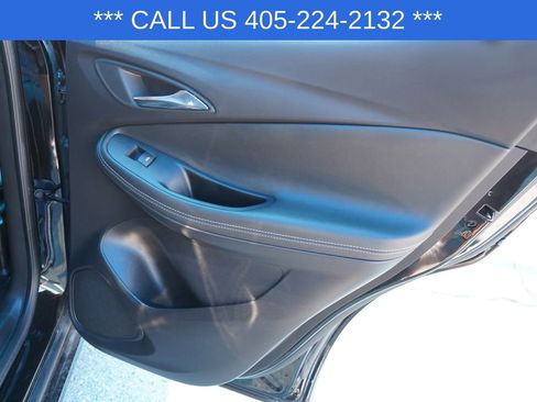 Used 2023 Buick Encore GX Select w/ Sport Touring Package FWD image 25