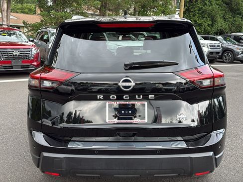 Certified 2026 Nissan Rogue SV w/ SV Premium Package AWD/4WD image 24