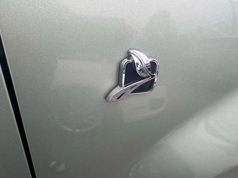 Used 2008 Ford Escape 4WD Hybrid image 41