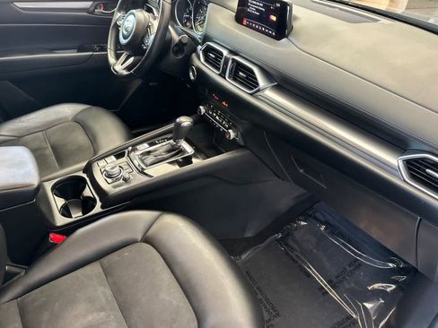 Used 2019 MAZDA CX-5 Touring image 17