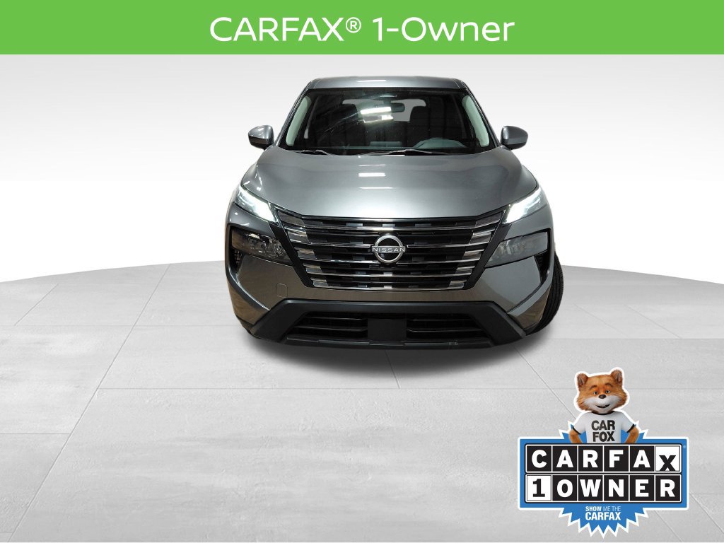 Used 2024 Nissan Rogue SV FWD image 4