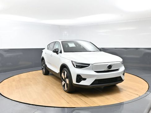 Used 2023 Volvo C40 P8 Recharge Ultimate AWD/4WD image 3
