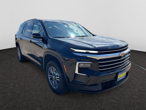Used 2026 Chevrolet Traverse LT AWD/4WD image 4
