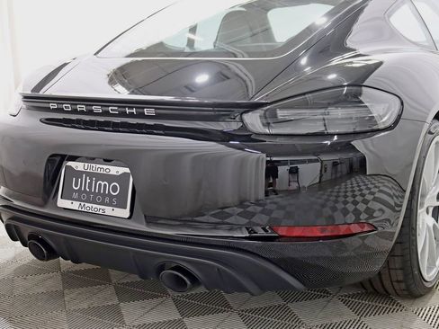 Used 2025 Porsche 718 Cayman GTS RWD image 13