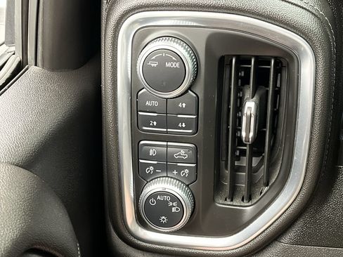 Certified 2020 GMC Sierra 1500 Elevation w/ Elevation Value Package AWD/4WD image 17
