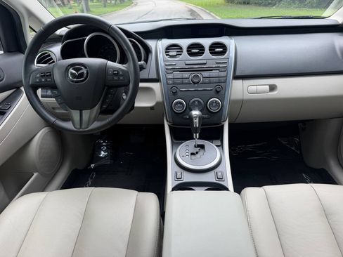 Used 2010 MAZDA CX-7 i Sport w/ Convenience Pkg FWD image 16