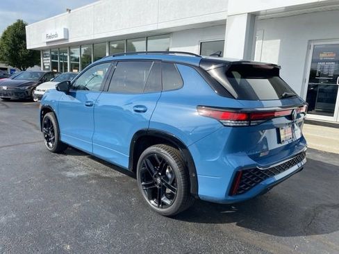 New 2026 Volkswagen Tiguan SE R-Line image 11