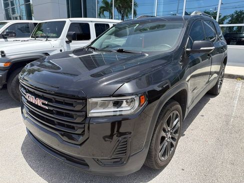 Used 2022 GMC Acadia SLE w/ Driver Convenience Package FWD image 3