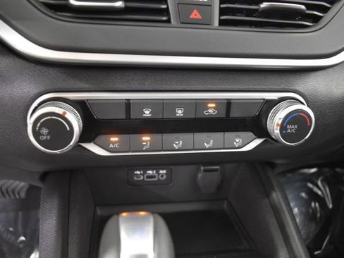 Certified 2025 Nissan Altima 2.5 S FWD image 23